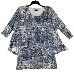 Isle by Melin Kozan Tunic Top Women's‎ Small Abstract Print 3/4 Sleeve Layered